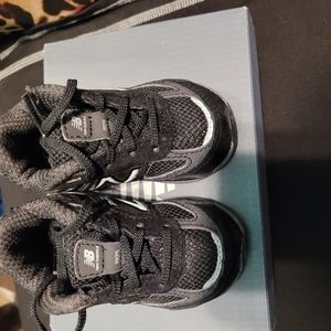 Infant sneakers